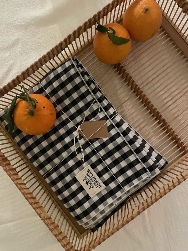 Nappe -SUZANNE- 140x250-Vichy Noir