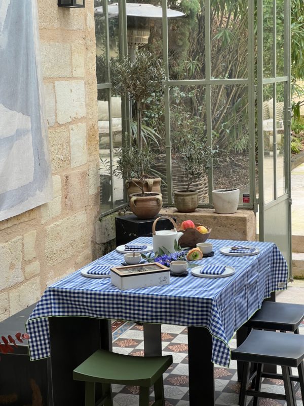 Nappe -SUZANNE-140x140 Vichy Bleu & jaune Fluo – Image 3